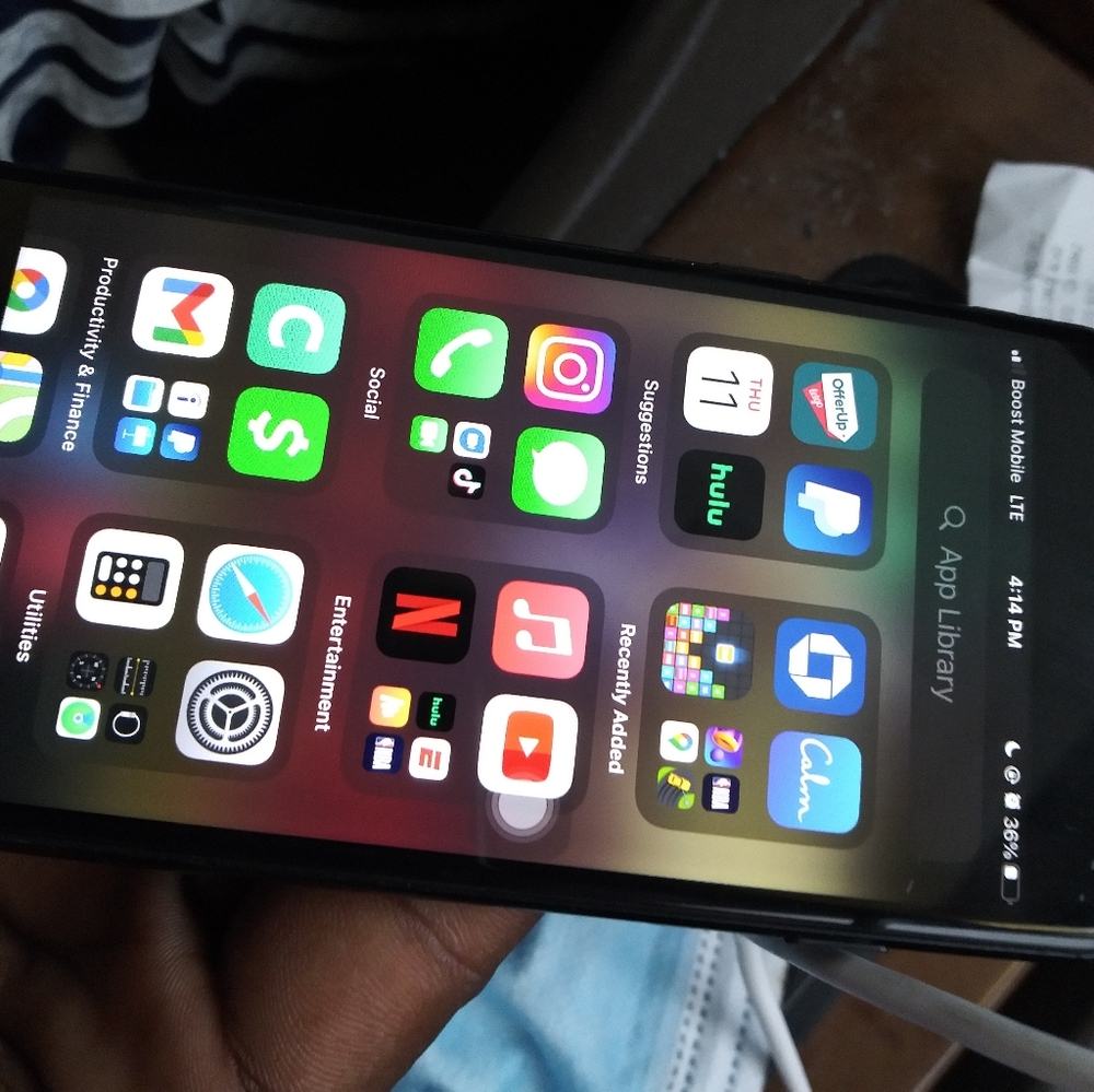 IPhone 7 - Picture 2 of 2